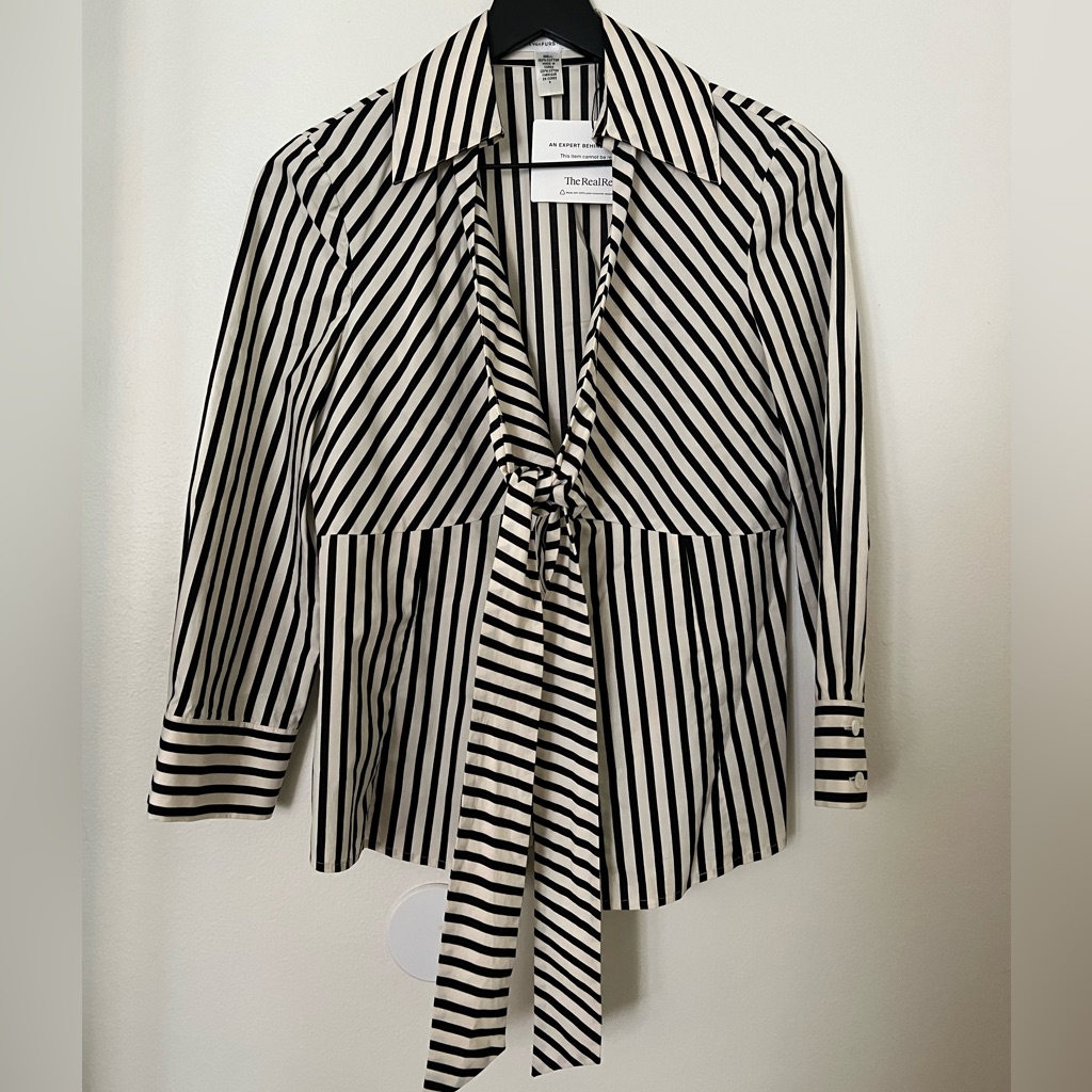 Diane Von Fustenberg Top, So Sexy And Cute, Size 8 Cotton
